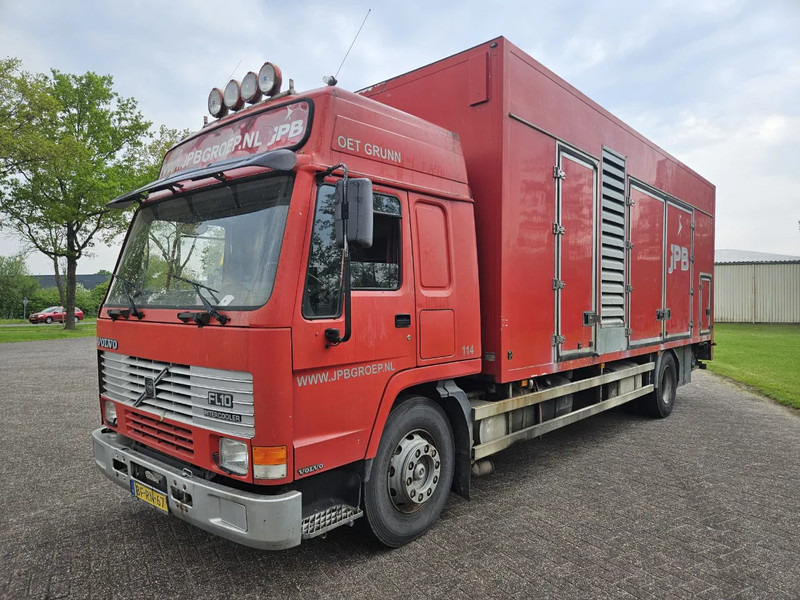 Skříňový nákladní auto Volvo FL 10: obrázek 1
