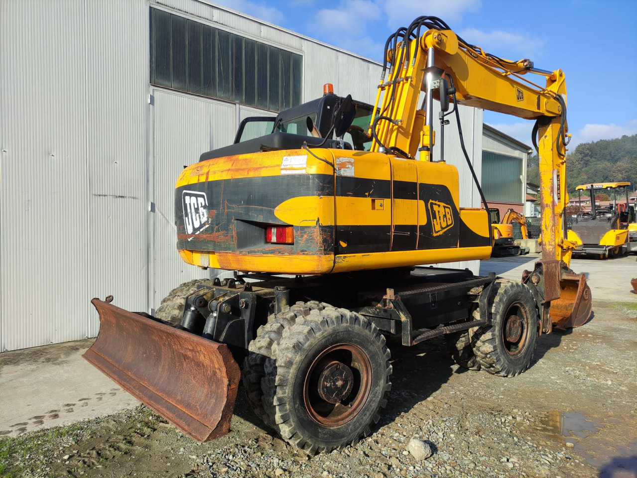 JCB JS145W - Kolesové rýpadlo: obrázek 4 JCB JS145W - Kolesové rýpadlo: obrázek 4