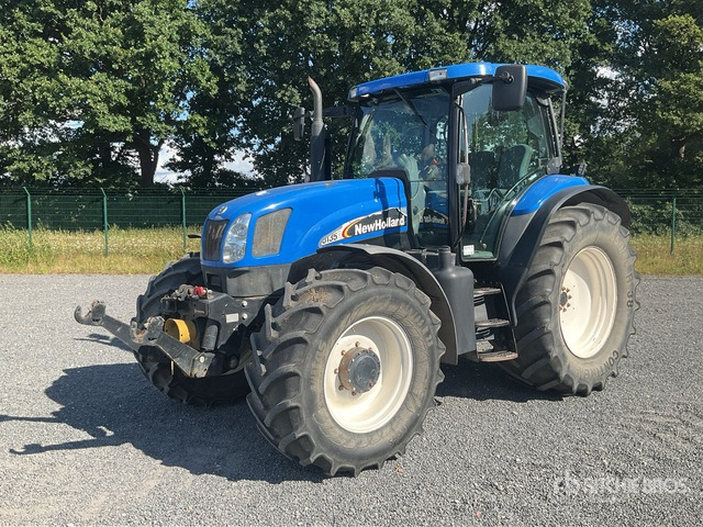 2004 New Holland TS135 A 4WD Tractor - Traktor: obrázek 1 2004 New Holland TS135 A 4WD Tractor - Traktor: obrázek 1