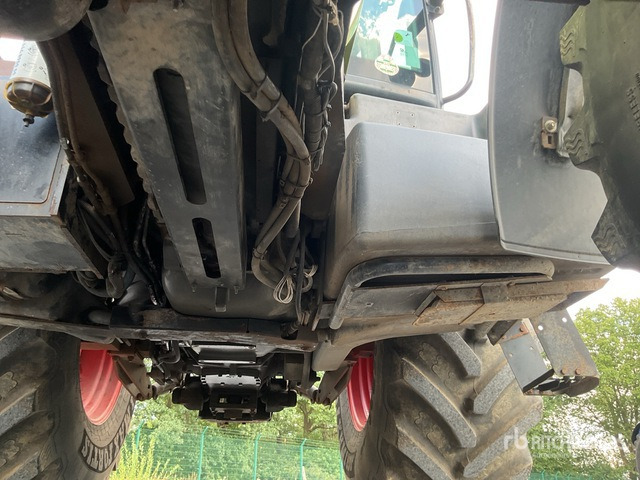 2010 Claas Axion 840 CMatic 4WD Tractor - Traktor: obrázek 3 2010 Claas Axion 840 CMatic 4WD Tractor - Traktor: obrázek 3