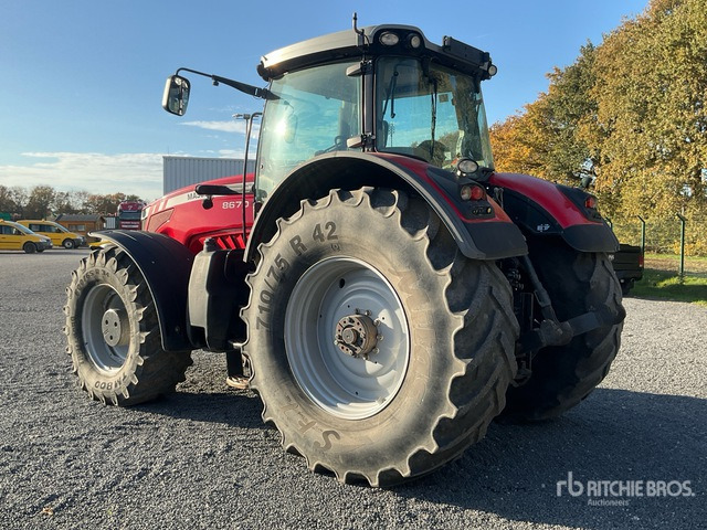 2011 Massey Ferguson 8670 Dyna-VT 4WD Tractor - Traktor: obrázek 3 2011 Massey Ferguson 8670 Dyna-VT 4WD Tractor - Traktor: obrázek 3