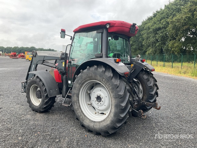 2011 McCormick C100 Max 4WD Tractor - Traktor: obrázek 3 2011 McCormick C100 Max 4WD Tractor - Traktor: obrázek 3