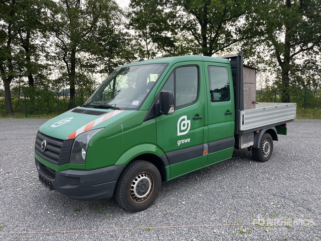 2015 Volkswagen Crafter 4x2 Crew Cab Flatbed Truck - Nákladní automobil valníkový/ Plošinový: obrázek 1 2015 Volkswagen Crafter 4x2 Crew Cab Flatbed Truck - Nákladní automobil valníkový/ Plošinový: obrázek 1