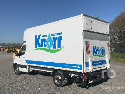MERCEDES-BENZ SPRINTER 307 CD 4x2 - Furgon: obrázek 2 MERCEDES-BENZ SPRINTER 307 CD 4x2 - Furgon: obrázek 2