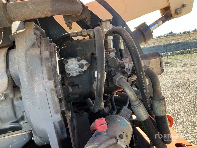 2001 JLG 450AJ 4WD Diesel Articulating Boom Lift - Kloubová plošina: obrázek 5 2001 JLG 450AJ 4WD Diesel Articulating Boom Lift - Kloubová plošina: obrázek 5