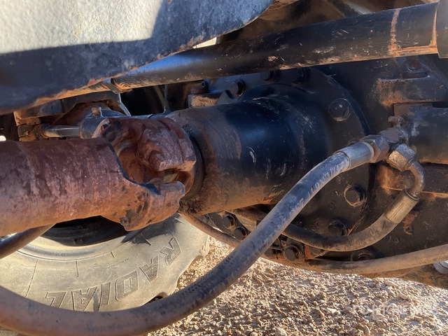 2002 Case CASE IH MX200 4WD Tractor - Traktor: obrázek 4 2002 Case CASE IH MX200 4WD Tractor - Traktor: obrázek 4