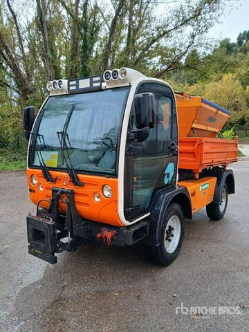 2004 Ausa M250DH X4 4x4 Snow Plow Truck - Vozidlo pro zimní údržbu: obrázek 2 2004 Ausa M250DH X4 4x4 Snow Plow Truck - Vozidlo pro zimní údržbu: obrázek 2