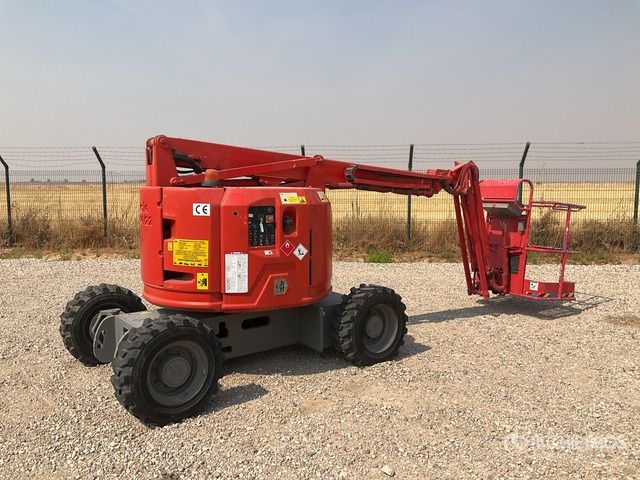 2005 Genie Z34-22IC 4WD Diesel Articulating Boom Lift - Kloubová plošina: obrázek 3 2005 Genie Z34-22IC 4WD Diesel Articulating Boom Lift - Kloubová plošina: obrázek 3