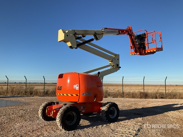 2005 JLG 450AJ Series II 4WD Diesel Articulating Boom Lift - Kloubová plošina: obrázek 1 2005 JLG 450AJ Series II 4WD Diesel Articulating Boom Lift - Kloubová plošina: obrázek 1