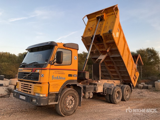 2006 Volvo FM12-380 6x4 T/A Dump Truck - Sklápěč: obrázek 1 2006 Volvo FM12-380 6x4 T/A Dump Truck - Sklápěč: obrázek 1