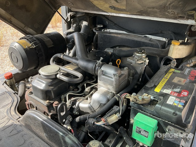 2007 Nissan FGD02A30Q Forklift - Dieselový vysokozdvižný vozík: obrázek 5 2007 Nissan FGD02A30Q Forklift - Dieselový vysokozdvižný vozík: obrázek 5