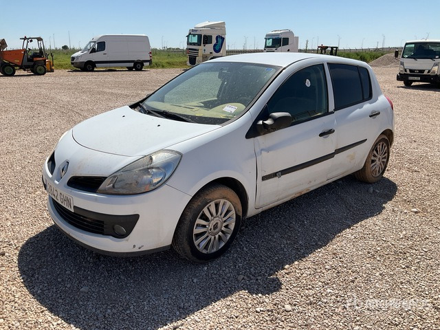 2008 Renault Clio 1.5D (Inoperable) Automobile - Osobní auto: obrázek 2 2008 Renault Clio 1.5D (Inoperable) Automobile - Osobní auto: obrázek 2