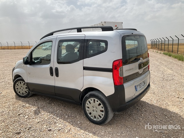 2011 Peugeot Bipper Passenger Van - Minibus, Mikrobus: obrázek 1 2011 Peugeot Bipper Passenger Van - Minibus, Mikrobus: obrázek 1