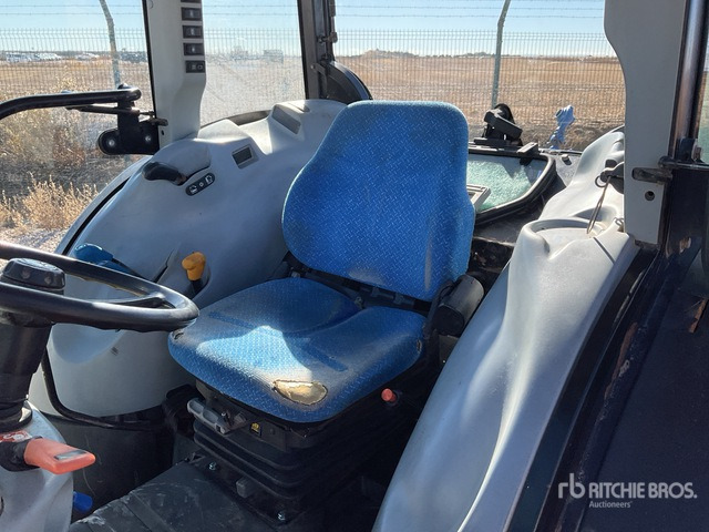 Traktor 2014 New Holland T4.95F 4WD Tractor: obrázek 6