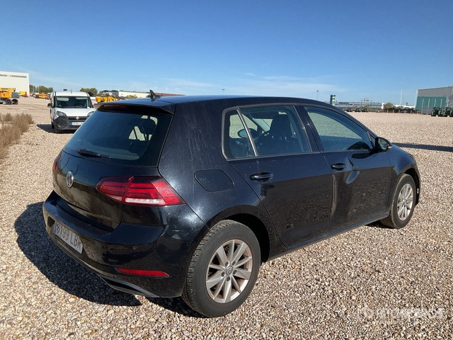 2019 Volkswagen Golf 7 Automobile - Osobní auto: obrázek 3 2019 Volkswagen Golf 7 Automobile - Osobní auto: obrázek 3