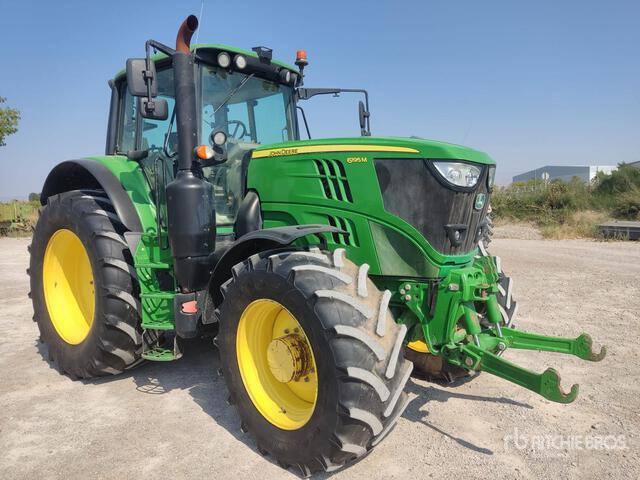 2020 John Deere 6195M 4WD Tractor - Traktor: obrázek 2 2020 John Deere 6195M 4WD Tractor - Traktor: obrázek 2