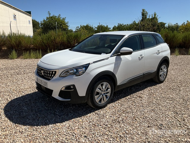2020 Peugeot 3008 BLUEHDI ACTIVE SUV - SUV: obrázek 3 2020 Peugeot 3008 BLUEHDI ACTIVE SUV - SUV: obrázek 3