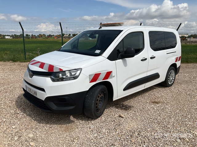 2020 Toyota Proace City Verso 5 Passenger Van - Minibus, Mikrobus: obrázek 1 2020 Toyota Proace City Verso 5 Passenger Van - Minibus, Mikrobus: obrázek 1