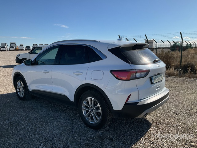 2021 Ford Kuga Automobile - SUV: obrázek 2 2021 Ford Kuga Automobile - SUV: obrázek 2