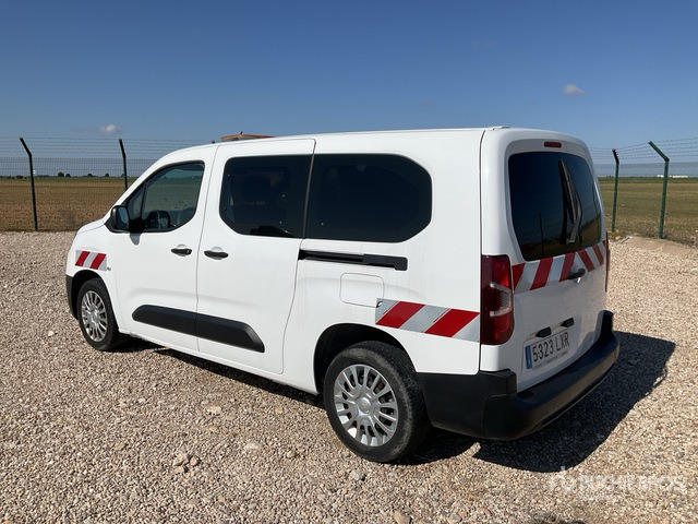 2022 Toyota Proace City Verso 5 Passenger Van - Minibus, Mikrobus: obrázek 3 2022 Toyota Proace City Verso 5 Passenger Van - Minibus, Mikrobus: obrázek 3