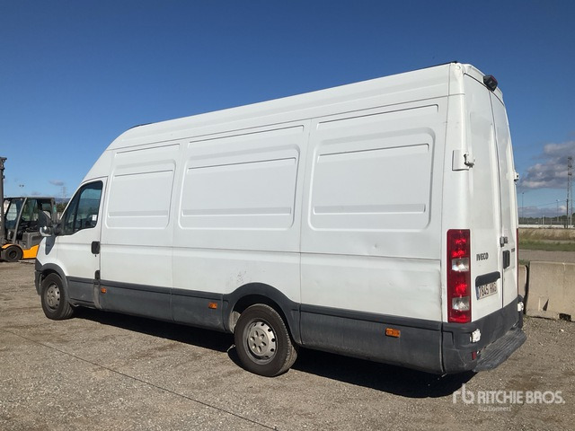 2014 Iveco Daily 35S15 Van Truck - Dodávka: obrázek 2 2014 Iveco Daily 35S15 Van Truck - Dodávka: obrázek 2