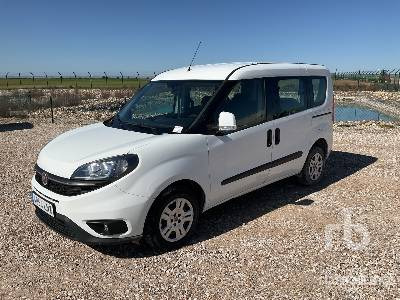 FIAT DOBLO Doblo Multijet 5 - Osobní auto: obrázek 1 FIAT DOBLO Doblo Multijet 5 - Osobní auto: obrázek 1