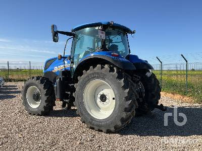 NEW HOLLAND T7.165S - Traktor: obrázek 2 NEW HOLLAND T7.165S - Traktor: obrázek 2