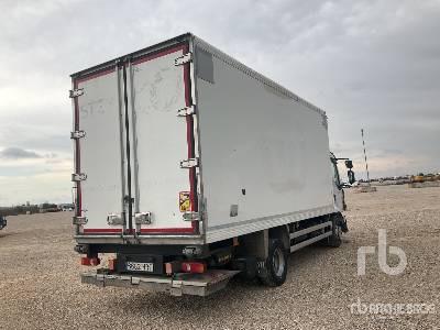 RENAULT MIDLUM 220.12 4x2 - Chladírenský nákladní automobil: obrázek 3 RENAULT MIDLUM 220.12 4x2 - Chladírenský nákladní automobil: obrázek 3