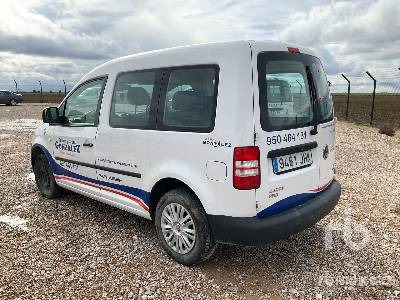 VOLKSWAGEN CADDY 1.6D - Furgon: obrázek 2 VOLKSWAGEN CADDY 1.6D - Furgon: obrázek 2
