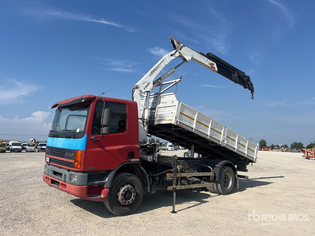 1997 DAF 65 ATI 240 Palfinger P10200L on 4x2 Dump Truck with Crane - Mulčovač: obrázek 1 1997 DAF 65 ATI 240 Palfinger P10200L on 4x2 Dump Truck with Crane - Mulčovač: obrázek 1
