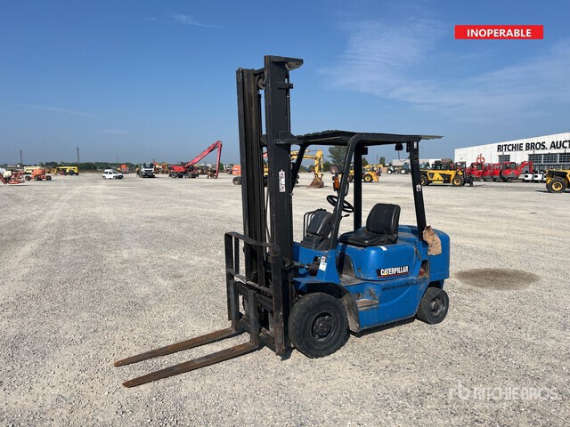 2000 Cat DP25K 2500 kg (Inoperable) Forklift - Vysokozdvižný vozík: obrázek 1 2000 Cat DP25K 2500 kg (Inoperable) Forklift - Vysokozdvižný vozík: obrázek 1