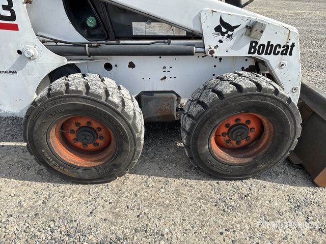 2002 Bobcat 863 High Flow Skid Steer Loader - Smykový nakladač: obrázek 5 2002 Bobcat 863 High Flow Skid Steer Loader - Smykový nakladač: obrázek 5