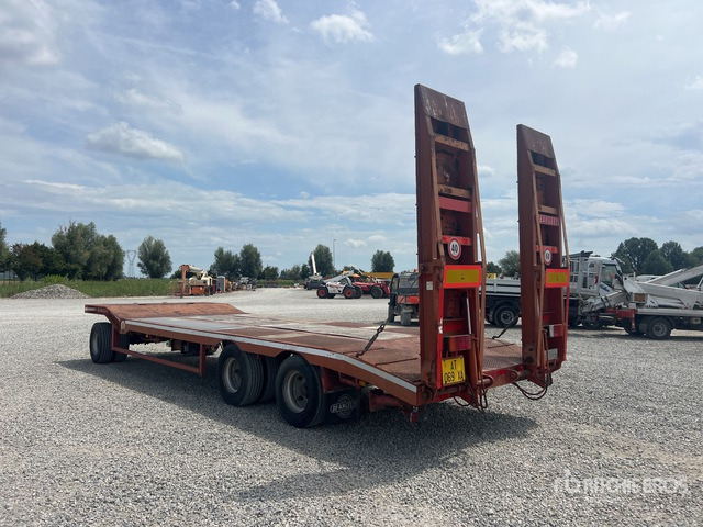 2002 DE Angelis 3R3201 8.45 m Tri/A Flatbed Trailer - Podvalníkový přívěs: obrázek 3 2002 DE Angelis 3R3201 8.45 m Tri/A Flatbed Trailer - Podvalníkový přívěs: obrázek 3