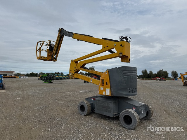 2007 Haulotte HA15IP Piattaforma monobraccio articolata - Kloubová plošina: obrázek 3 2007 Haulotte HA15IP Piattaforma monobraccio articolata - Kloubová plošina: obrázek 3