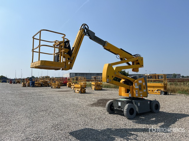 2008 Haulotte HA12IP Electric Articulating Boom Lift - Kloubová plošina: obrázek 1 2008 Haulotte HA12IP Electric Articulating Boom Lift - Kloubová plošina: obrázek 1