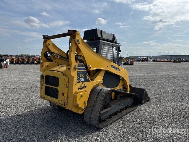 2009 Komatsu CK35 High Flow Compact Track Loader - Smykem řízený nakladač pásový: obrázek 3 2009 Komatsu CK35 High Flow Compact Track Loader - Smykem řízený nakladač pásový: obrázek 3