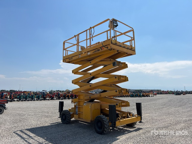 2010 Haulotte H18SX Diesel Scissor Lift - Nůžková plošina: obrázek 2 2010 Haulotte H18SX Diesel Scissor Lift - Nůžková plošina: obrázek 2
