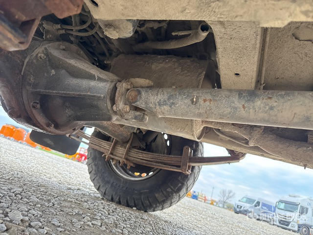 2010 Iveco Massif 4x4 SUV - SUV: obrázek 5 2010 Iveco Massif 4x4 SUV - SUV: obrázek 5