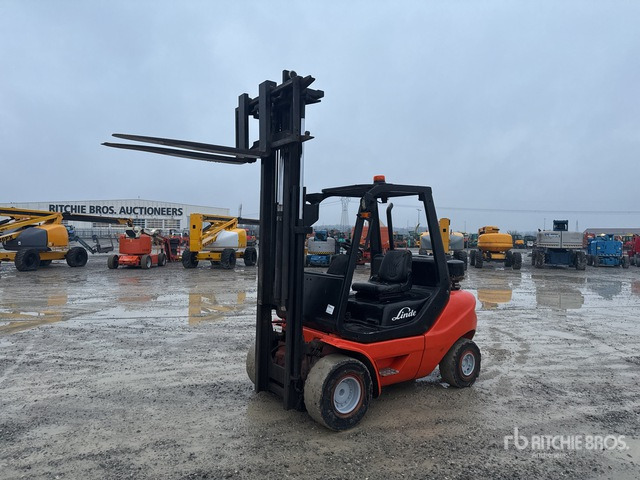 2010 Linde H30 3000 kg Forklift - Vysokozdvižný vozík: obrázek 1 2010 Linde H30 3000 kg Forklift - Vysokozdvižný vozík: obrázek 1