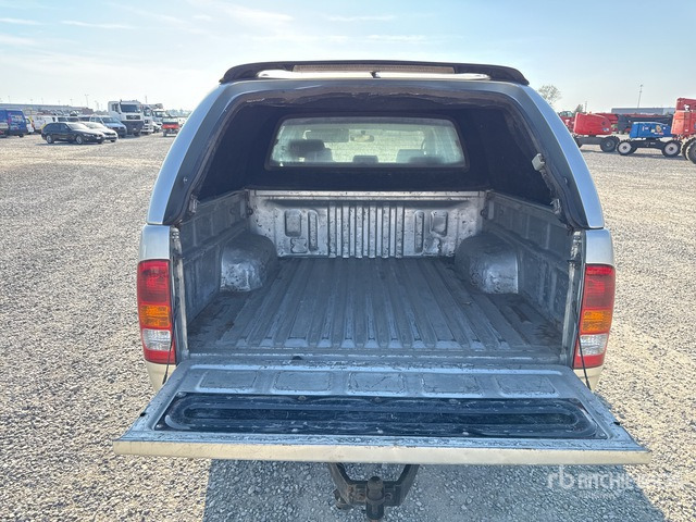 2010 Toyota Hylux 4x4 Crew Cab Pickup - Pick-up: obrázek 5 2010 Toyota Hylux 4x4 Crew Cab Pickup - Pick-up: obrázek 5