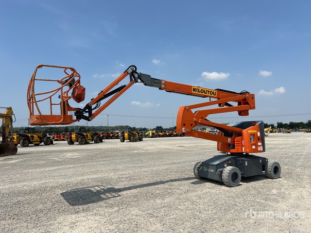 2011 Haulotte HA15IP Electric Articulating Boom Lift - Kloubová plošina: obrázek 1 2011 Haulotte HA15IP Electric Articulating Boom Lift - Kloubová plošina: obrázek 1