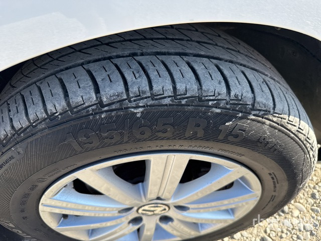 2012 Volkswagen Golf Automobile - Osobní auto: obrázek 5 2012 Volkswagen Golf Automobile - Osobní auto: obrázek 5