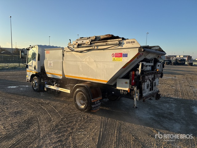 2015 Isuzu P75 Waste Collection Truck - Vůz na odvoz odpadků: obrázek 2 2015 Isuzu P75 Waste Collection Truck - Vůz na odvoz odpadků: obrázek 2