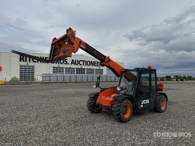 2015 JCB 525-60T4 Sollevatore telescopico - Teleskopický manipulátor: obrázek 2 2015 JCB 525-60T4 Sollevatore telescopico - Teleskopický manipulátor: obrázek 2