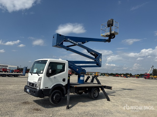 2015 Nissan Cabstar 35.12 2015 Socage DA320 20 m on Bucket Truck - Autoplošina: obrázek 2 2015 Nissan Cabstar 35.12 2015 Socage DA320 20 m on Bucket Truck - Autoplošina: obrázek 2