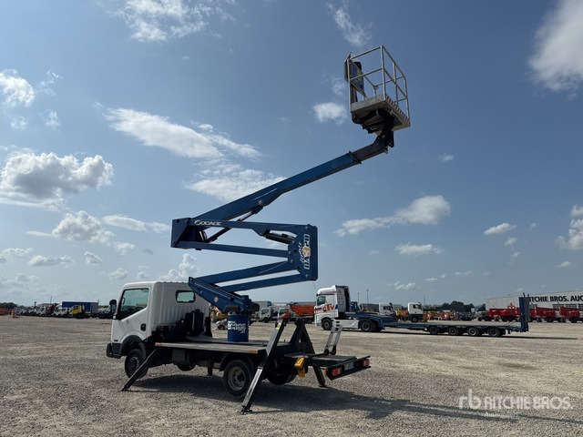 2015 Nissan Cabstar 35.12 2015 Socage DA320 20 m on Bucket Truck - Autoplošina: obrázek 4 2015 Nissan Cabstar 35.12 2015 Socage DA320 20 m on Bucket Truck - Autoplošina: obrázek 4