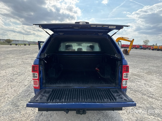 2016 Ford Ranger XLT Crew Cab Pickup - Pick-up: obrázek 5 2016 Ford Ranger XLT Crew Cab Pickup - Pick-up: obrázek 5