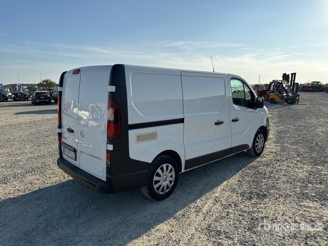 2017 Nissan NV300 Autocarro furgonato - Malá dodávka: obrázek 4 2017 Nissan NV300 Autocarro furgonato - Malá dodávka: obrázek 4