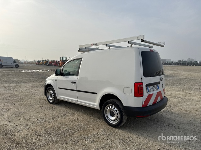 2017 Volkswagen Caddy 2.0 TDCI 122 CV E6 4 MOTION Van Truck - Skříňový nákladní auto: obrázek 2 2017 Volkswagen Caddy 2.0 TDCI 122 CV E6 4 MOTION Van Truck - Skříňový nákladní auto: obrázek 2