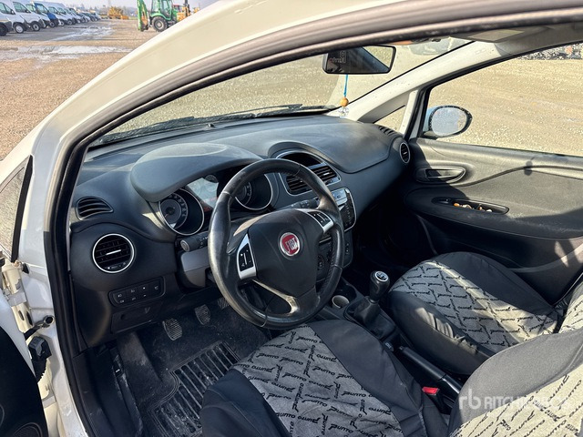 2018 Fiat Grande Punto Van Truck - Osobní auto: obrázek 5 2018 Fiat Grande Punto Van Truck - Osobní auto: obrázek 5